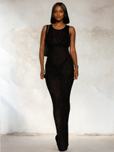 Durchsichtiges ärmelloses Maxikleid mit Pailletten